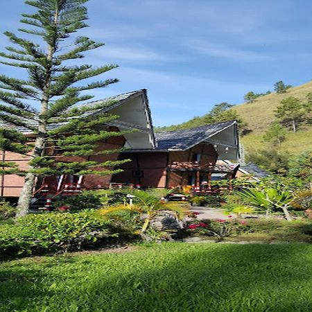Roman Sinasi Hotel Tongging Exterior foto
