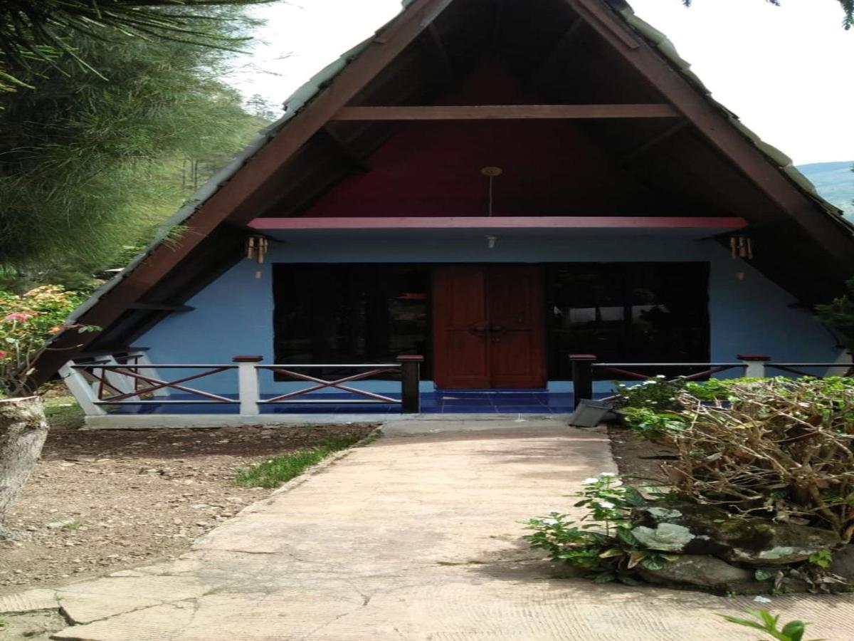 Roman Sinasi Hotel Tongging Exterior foto