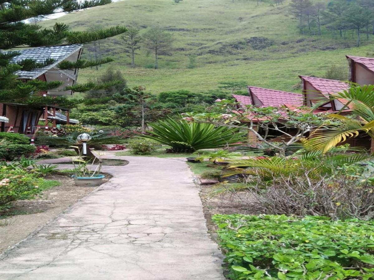 Roman Sinasi Hotel Tongging Exterior foto